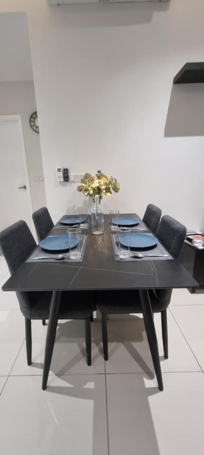 Continew Residence By Mikey - Premium Unit Kuala Lumpur Luaran gambar
